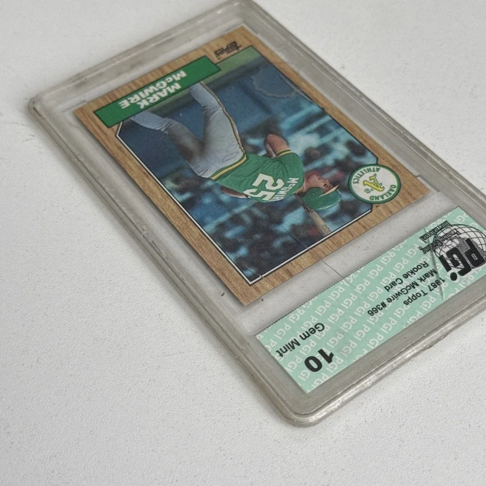 1987‎ TOPPS #366 MARK MCGWIRE Oakland Athletics PGI Graded 10 GEM Mint